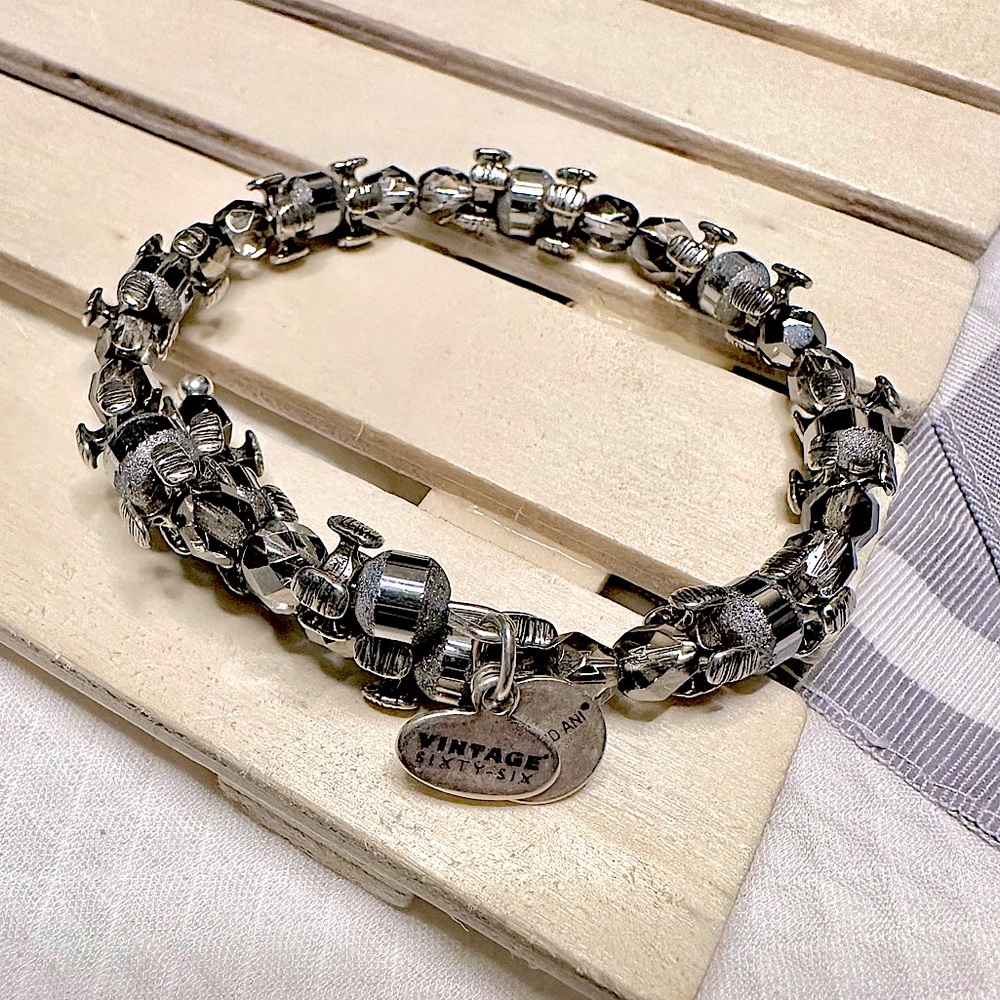ALEX AND ANI BRACELET SLENDOR WRAP - MOON 🌙 BRACELET in SILVER - Picture 4 of 8